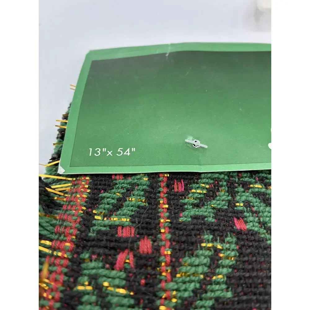 Windham Weavers Christmas Jacquard Table Runner 54” + 2 Placemats NOS